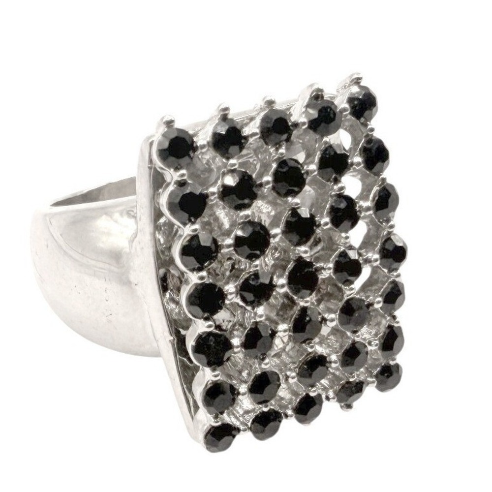 Black Faceted Glass Cocktail Statement Ring Silver Tone Rectangle Size 7 Unworn